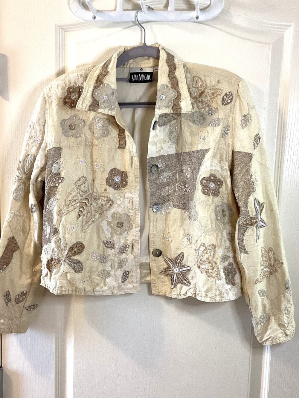 Vintage Yak Magik Women's 100% Silk Cropped Jacket Beaded Embroidered Sequins